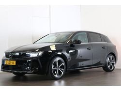 Zwart Gebruikt 2023 Opel Astra Hatchback | € 22.800 (Eerlijke prijs)