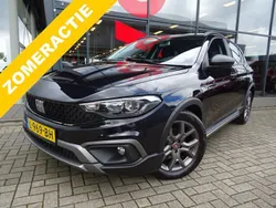 Zwart, metallic lak Gebruikt 2021 Fiat Tipo Cross Hatchback | € 17.945 (Eerlijke prijs)