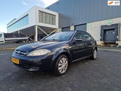 Zwart Gebruikt 2004 Chevrolet Lacetti Hatchback | € 850 (Iets duurder)
