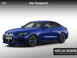 Blauw, metallic lak Gebruikt 2024 BMW i4 M Sport Sedan | € 46.900 (Super prijs)