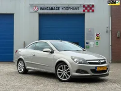 Grijs Gebruikt 2007 Opel Astra Cabriolet Cosmo Cabriolet | € 4.750 (Eerlijke prijs)