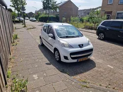 Wit Gebruikt 2010 Peugeot 107 Hatchback | € 1.650 (Goede deal)
