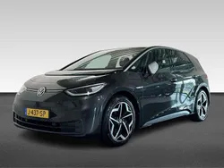 Grijs, metallic lak Gebruikt 2020 VW ID.3 Hatchback | € 18.430 (Eerlijke prijs)