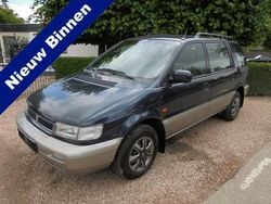 Blauw, metallic lak Gebruikt 1998 Mitsubishi Space Wagon MPV | € 6.750