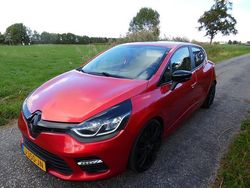 Rood Gebruikt 2015 Renault Clio IV GT-Line Hatchback | € 7.995 (Goede deal)