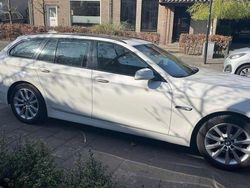 Wit Gebruikt 2012 BMW 520 Executive Stationwagen | € 10.950 (Super prijs)