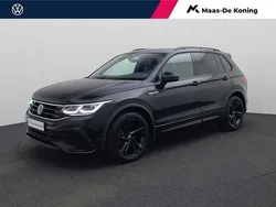 Zwart Gebruikt 2023 VW Tiguan R-line SUV | € 40.880 (Eerlijke prijs)