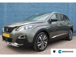 Grijs, metallic lak Gebruikt 2018 Peugeot 3008 GT-line SUV | € 14.900 (Iets duurder)