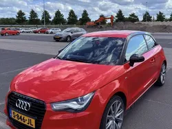 Rood Gebruikt 2012 Audi A1 S-Line Hatchback | € 9.100 (Eerlijke prijs)