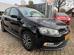 Zwart Gebruikt 2016 VW Polo Allstar Hatchback | € 9.299 (Super prijs)