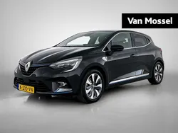 Zwart Gebruikt 2021 Renault Clio V Hatchback | € 18.935