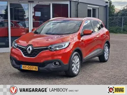 Rood Gebruikt 2016 Renault Kadjar Zen SUV | € 12.450 (Eerlijke prijs)