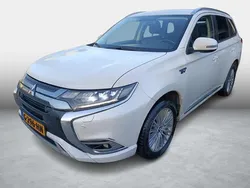 Wit Gebruikt 2019 Mitsubishi Outlander Intense SUV | € 18.900 (Goede deal)