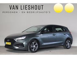 Grijs, metallic lak Gebruikt 2021 Hyundai i30 Comfort Hatchback | € 16.700 (Goede deal)