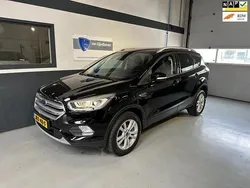 Zwart Gebruikt 2019 Ford Kuga Titanium SUV | € 15.950 (Eerlijke prijs)