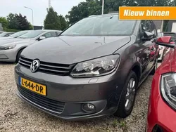 Grijs Gebruikt 2014 VW Touran Highline MPV | € 10.750 (Eerlijke prijs)