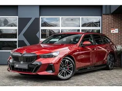 Rood Gebruikt 2024 BMW 530 M Sport Stationwagen | € 66.950