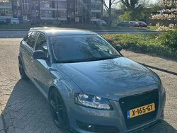 Blauw Gebruikt 2009 Audi A3 Attraction Stationwagen | € 6.000