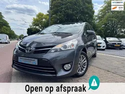 Grijs Gebruikt 2017 Toyota Verso Edition-S MPV | € 14.995 (Super prijs)