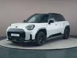 Wit Gebruikt 2025 Mini Cooper Hatchback | € 36.990