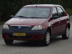 Rood Gebruikt 2006 Dacia Logan Ambiance Sedan | € 999 (Eerlijke prijs)