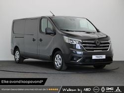 Grijs Gebruikt 2024 Renault Trafic Van | € 33.045 (Eerlijke prijs)