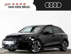Zwart Gebruikt 2024 Audi A3 S-Line Hatchback | € 43.900 (Duur)