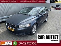 Grijs Gebruikt 2009 Volvo V50 Stationwagen | € 3.450 (Eerlijke prijs)