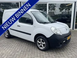 Wit Gebruikt 2009 Renault Kangoo Komfort MPV | € 3.950