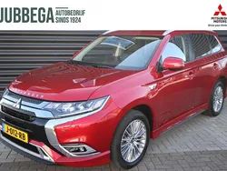 Rood Gebruikt 2020 Mitsubishi Outlander Intense+ SUV | € 23.895 (Eerlijke prijs)