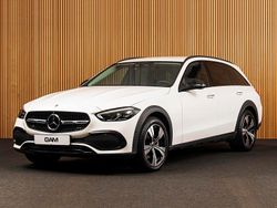Wit Gebruikt 2023 Mercedes C200 Night Stationwagen | € 39.800 (Eerlijke prijs)