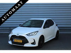 Wit Gebruikt 2022 Toyota Yaris Executive Hatchback | € 24.450 (Eerlijke prijs)