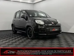 Zwart, metallic lak Gebruikt 2023 Fiat Panda Cross Cross Hatchback | € 13.950 (Goede deal)