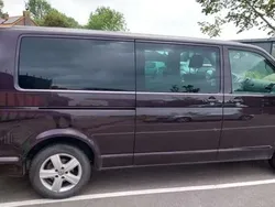 Paars Gebruikt 2015 VW T5 Van | € 5.000