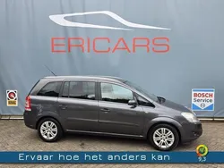 Grijs Gebruikt 2009 Opel Zafira Selection MPV | € 5.950 (Duur)
