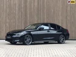Zwart Gebruikt 2019 BMW 330 Executive Sedan | € 29.900 (Goede deal)