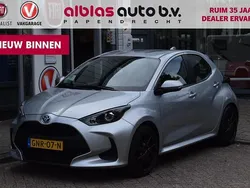 Grijs Gebruikt 2022 Toyota Yaris Active Hatchback | € 21.950 (Eerlijke prijs)