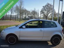 Grijs Gebruikt 2008 VW Polo Trendline Hatchback | € 1.750 (Goede deal)