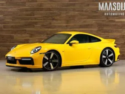 Geel, metallic lak Gebruikt 2023 Porsche 992 Sport Coupé | € 449.740