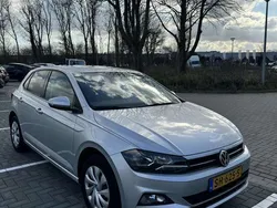 Grijs Gebruikt 2018 VW Polo Comfortline Hatchback | € 13.450 (Eerlijke prijs)
