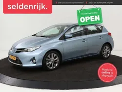 Blauw Gebruikt 2015 Toyota Auris Hybrid Executive Hatchback | € 10.900 (Goede deal)