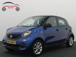 Blauw Gebruikt 2017 Smart ForFour Pure Hatchback | € 8.283