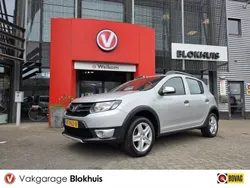 Grijs Gebruikt 2016 Dacia Sandero Lauréate Hatchback | € 10.190 (Eerlijke prijs)