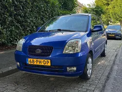 Blauw Gebruikt 2004 Kia Picanto Hatchback | € 2.000 (Eerlijke prijs)