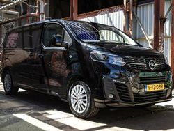 Zwart Gebruikt 2024 Opel Vivaro Van | € 22.950 (Eerlijke prijs)