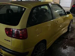 Geel Gebruikt 2001 Cupra Ibiza Hatchback | € 4.000 (Eerlijke prijs)