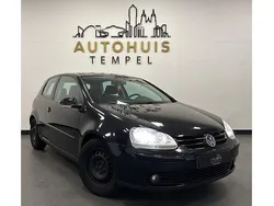 Zwart Gebruikt 2006 VW Golf V Edition Hatchback | € 1.499 (Eerlijke prijs)