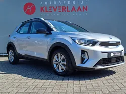 Grijs Gebruikt 2021 Kia Stonic SUV | € 19.950 (Goede deal)