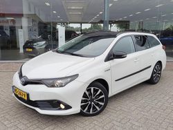 Wit Gebruikt 2018 Toyota Auris Touring Sports Edition Stationwagen | € 17.195 (Eerlijke prijs)