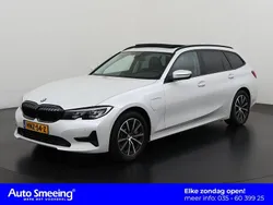 Wit Gebruikt 2021 BMW 330e Sport Line Stationwagen | € 33.895 (Goede deal)